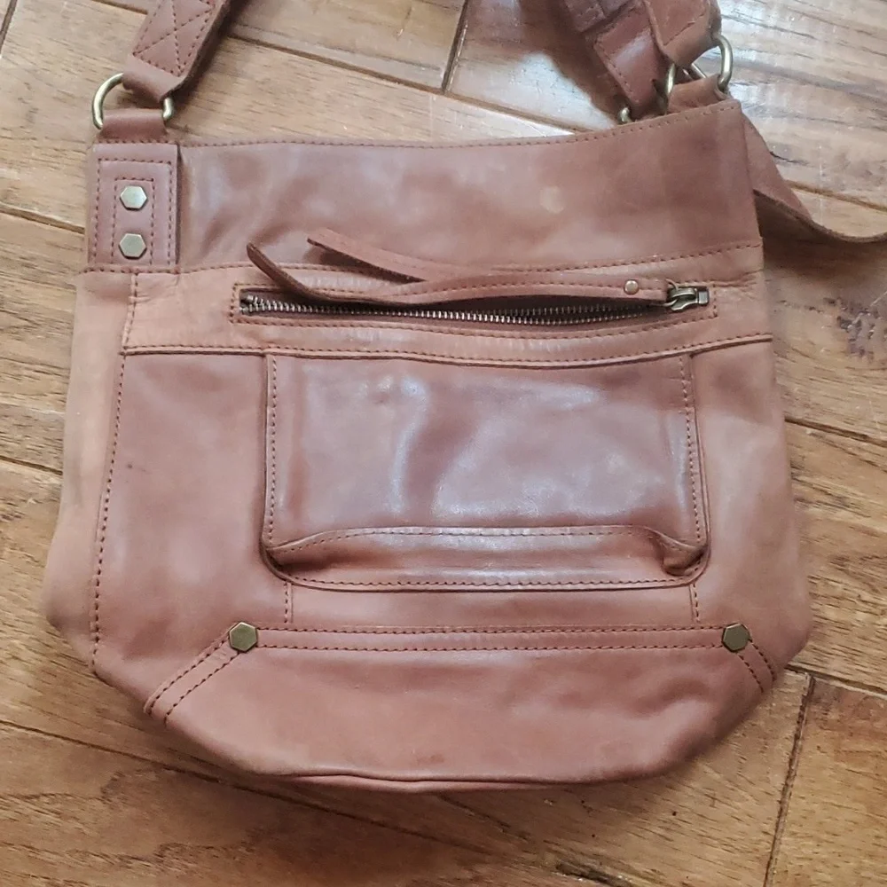 C&C California brown leather bucket bag